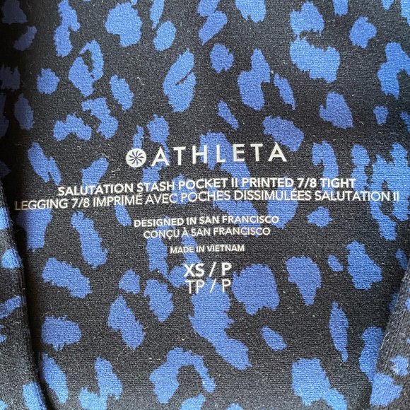 Athleta Salutation Stash Pocket II Leopard Print 7/8 Leggings Performance-XS - Picture 12 of 15